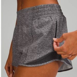 Lululemon hotty hot shorts heather lux multi black high rise 2.5 inseam size 4